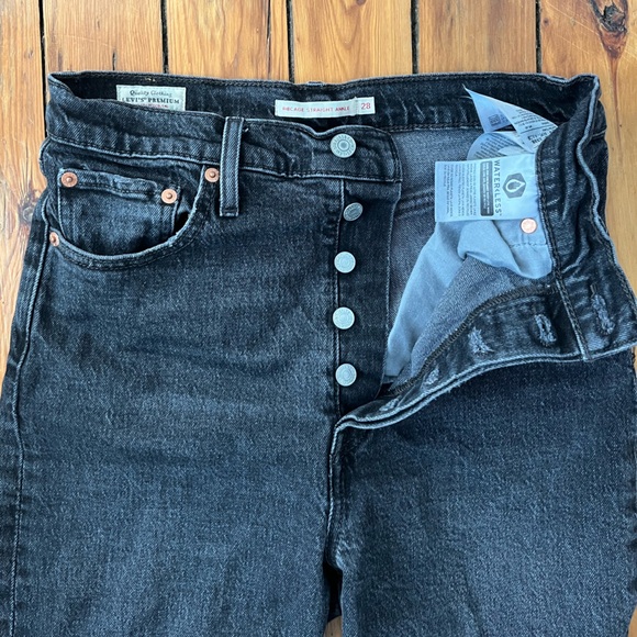 Levi's black ribcage straight jeans - Picture 3 of 4